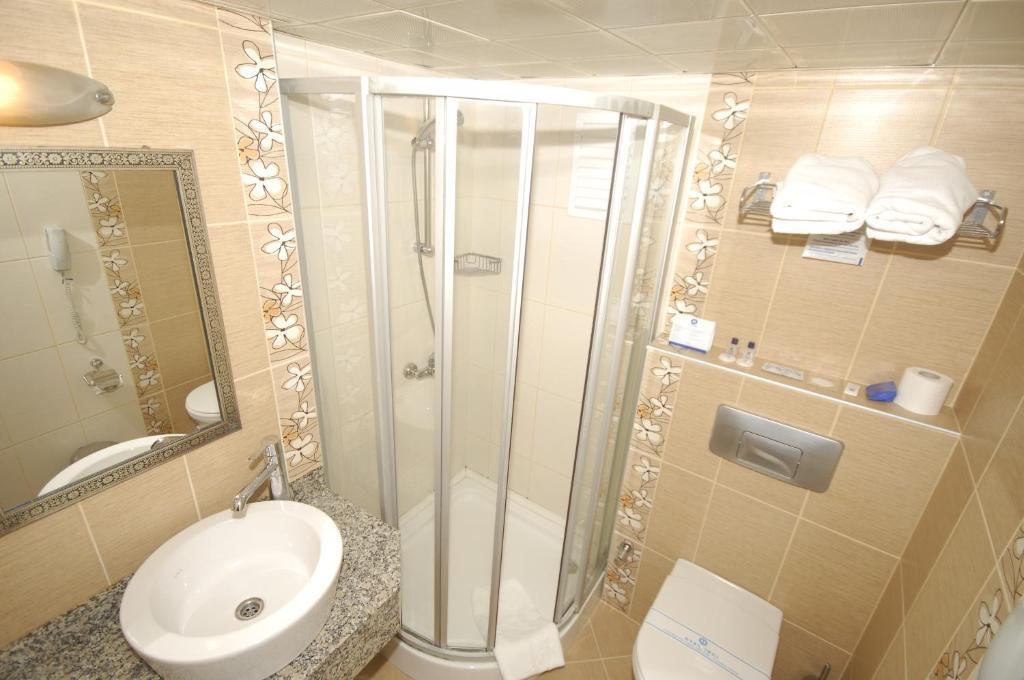 Inci Hotel Adana Room photo